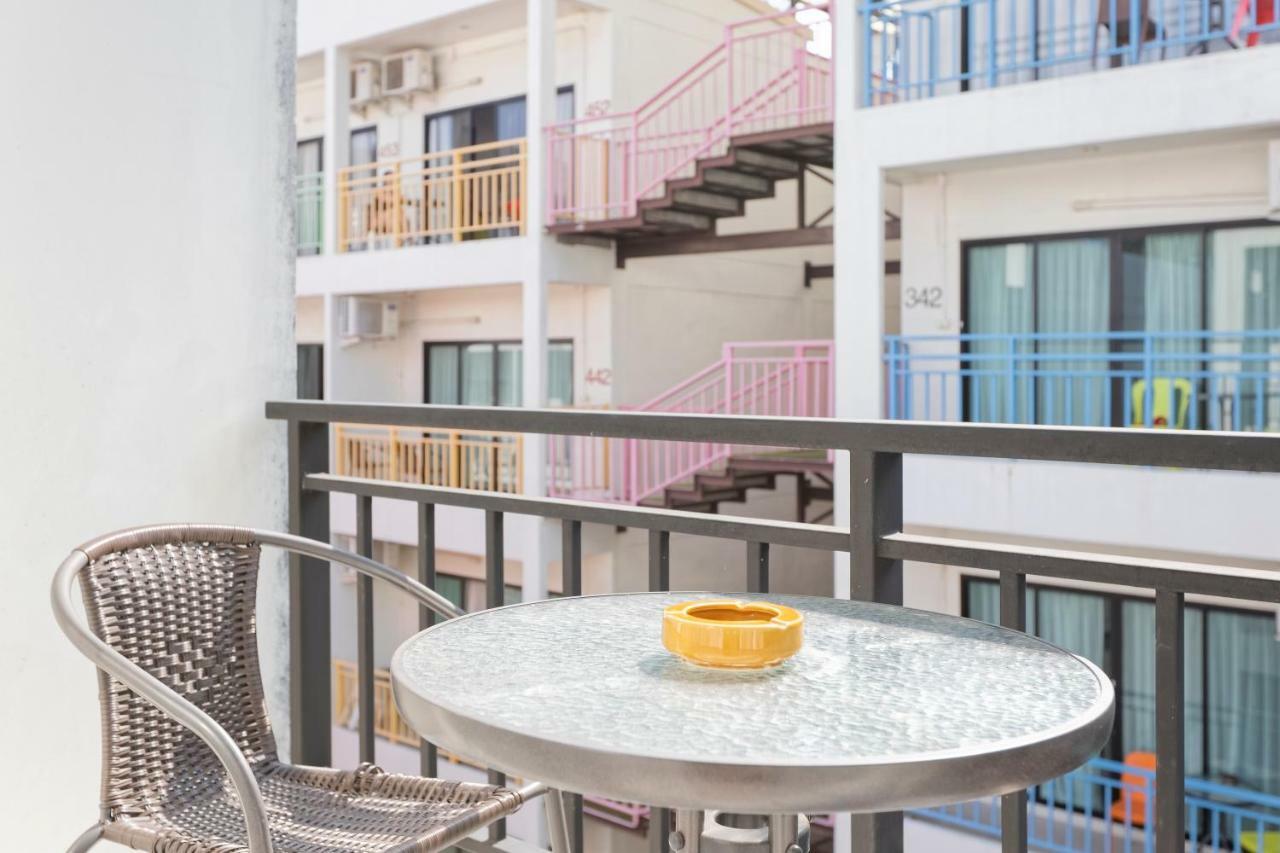 White Sky Boutique Hotel Patong Eksteriør billede